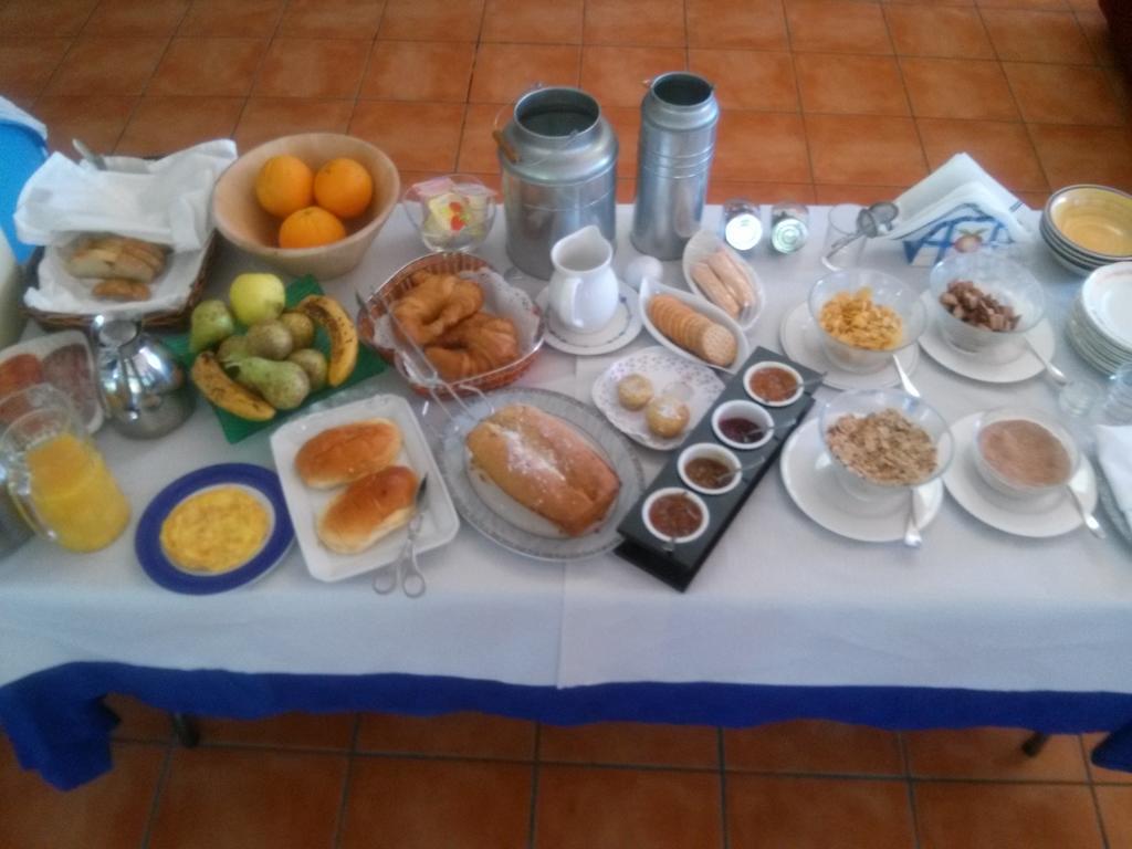 Mendi Alai Hotel Carranza Luaran gambar